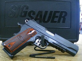 Sig Sauer 1911 45ACP w/CASE -USED-