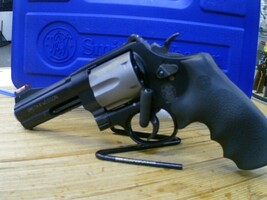 Smith And Wesson 329 AIRLITE PD w/case -USED-