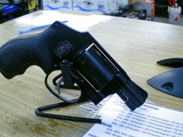 Smith & Wesson 442-2 Airweight .38 SPL -USED FIREARM-