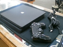 Sony Ps4 slim 1tb 