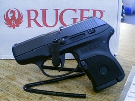 Ruger LCP .380 w/box -USED-