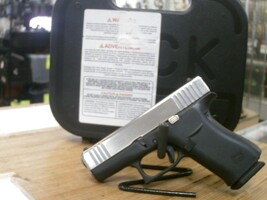 Glock 43X 9mm Pistol w/2 Mags and Case -USED-