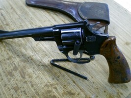 Astra-Cadix .22LR Revolver W/Holster -USED-