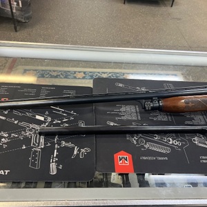 Ithaca Gun Co 37 Featherlight 20GA Shotgun *cracked stock* -USED-