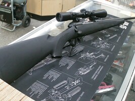 Savage Arms 111 270Win rifle w/Nikon Scope -USED-