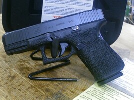 Glock G19 Gen 5 9mm Pistol w/Case & 2 Mags -USED-