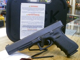 Glock G17L Gen 3 9MM Pistol w/Original Case -USED-
