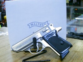 Carl Walther PPK .32 ACP Pistol w/Case and Box -USED-
