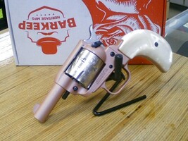 Heritage Arms Barkeep Rose Edition 22LR w/Box -USED-